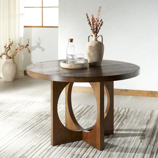 Gabriela 47" Round Oak Dining Table